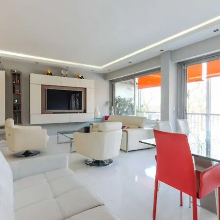 Lovely With Balcony - Eiffel Tower Apartamento